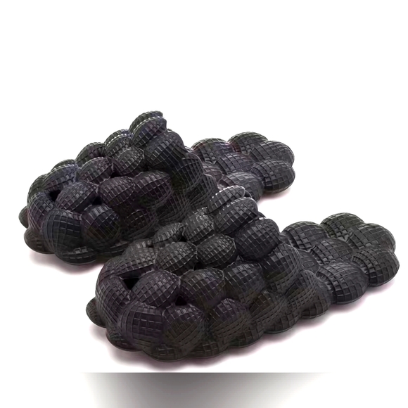 BLACK BUBBLE SHOES - Picture 1 of 6